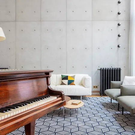 Parisian Loft With Plenty Of Light And Solarium In Bastille Area Parigi