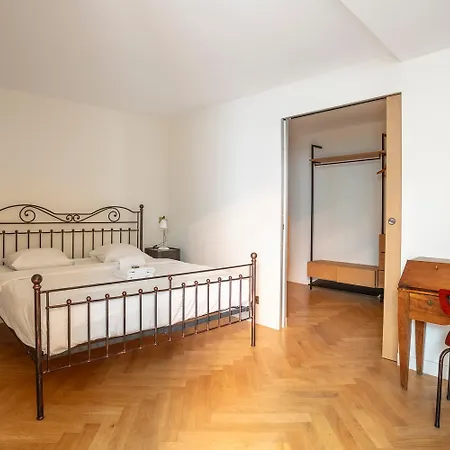 Parisian Loft With Plenty Of Light And Solarium In Bastille Area Appartamento